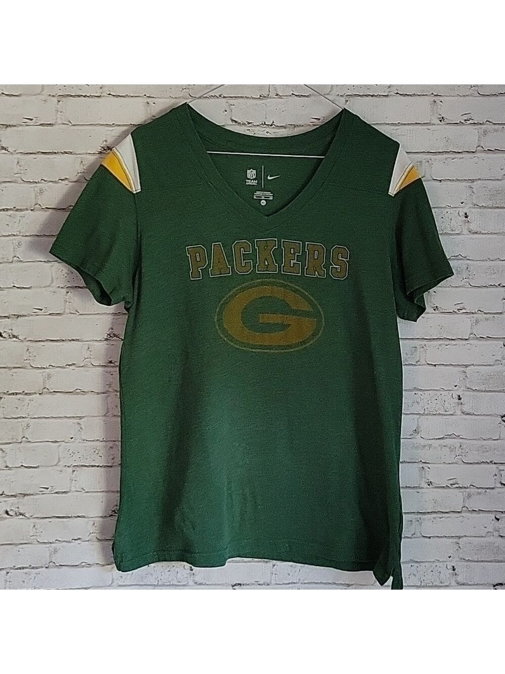 Nike NFL Team Apparel Green Bay Packers V-Neck Short-Sleeved Shirt, Size XL